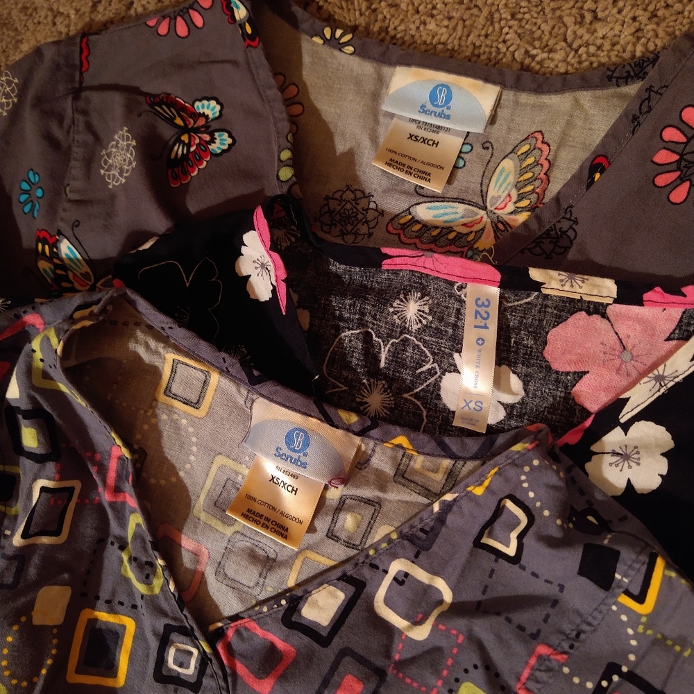Scrub Tops - Picture 5 of 5